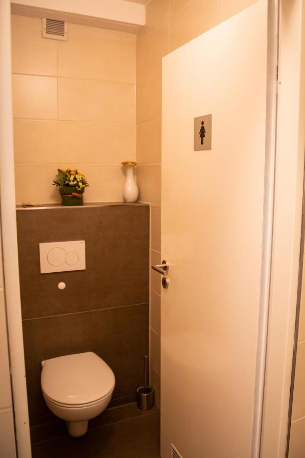 Loft Ferienwohnung Lechenich Erftstadt Exteriör bild